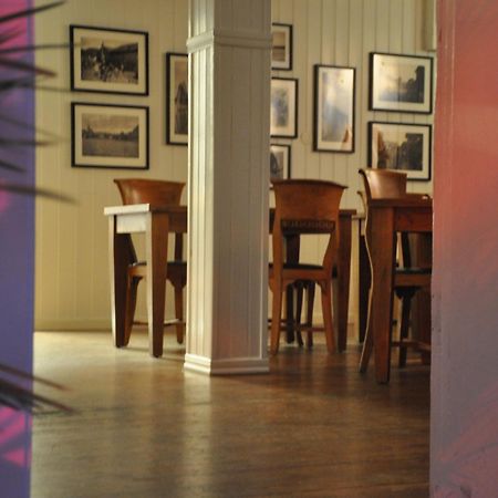 Bryggan Fjaellbacka Hotel Bagian luar foto