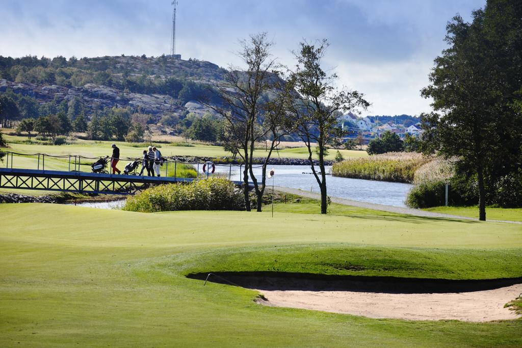 Bryggan Fjaellbacka Hotel Bagian luar foto
