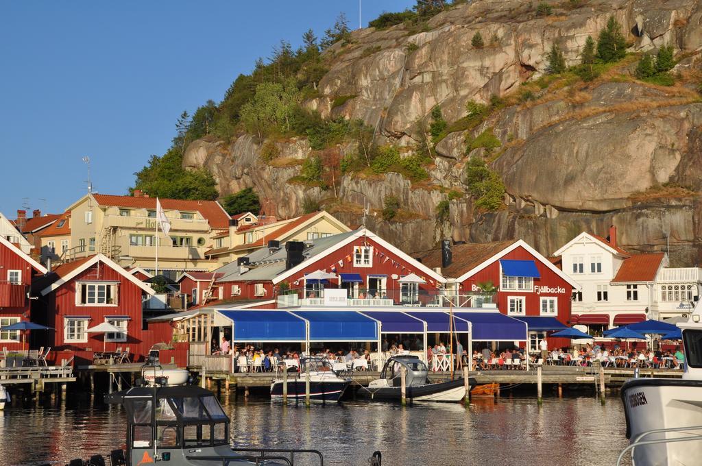 Bryggan Fjaellbacka Hotel Bagian luar foto