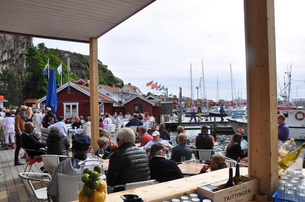 Bryggan Fjaellbacka Hotel Bagian luar foto