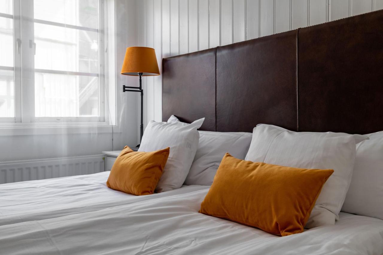 Bryggan Fjaellbacka Hotel Bagian luar foto