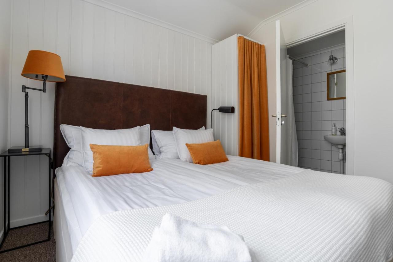 Bryggan Fjaellbacka Hotel Bagian luar foto