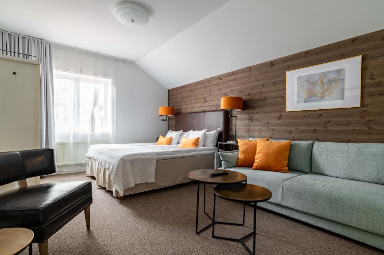 Bryggan Fjaellbacka Hotel Bagian luar foto